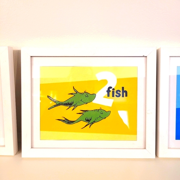 DR.SEUSS Chicago Museum set of 4 framed prints - Picture 3 of 5